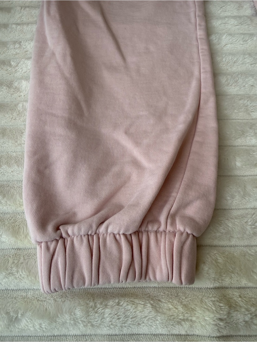 Brandy Melville pink jogger sweats - Picture 2 of 12